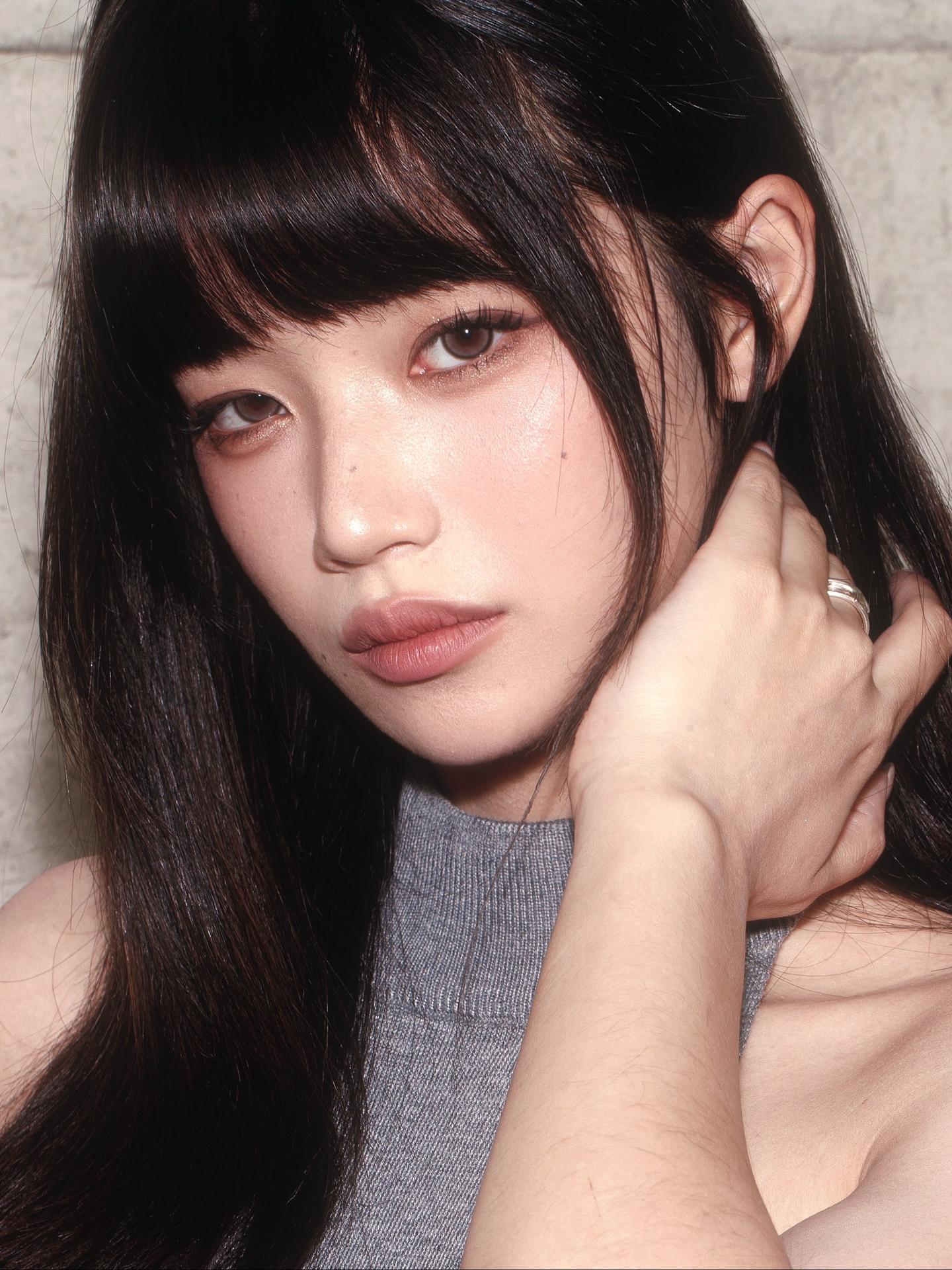樱花粉加一点。纯粹的美 Model 争 月 巴