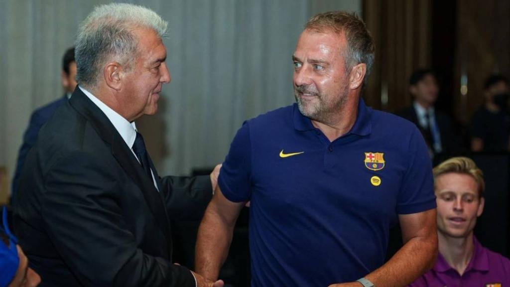 每体：随着新年的临近，管理层的首要任务已经明确：确保主教练汉斯·弗里克在 202