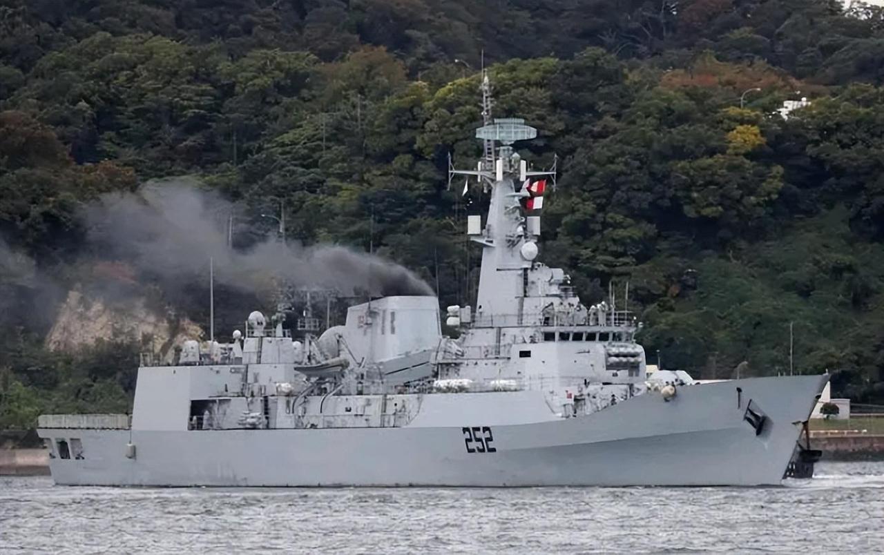 中国造F-22P护卫舰故障百出？巴基斯坦海军一个举动，给了印媒一记响亮耳光。大家
