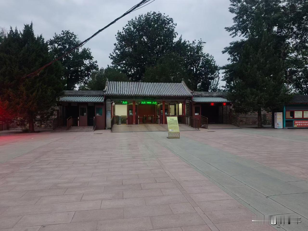 我个人观点，市场属于分化结构性行情，莫谈牛市熊市，实际就是八月反弹大的，获利盘多