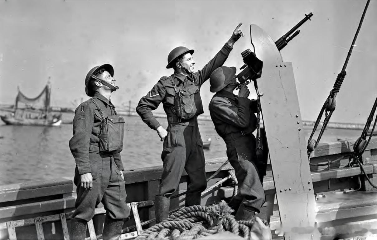 HMS Borealis上装载的霍奇凯斯高射机枪军事历史全触达