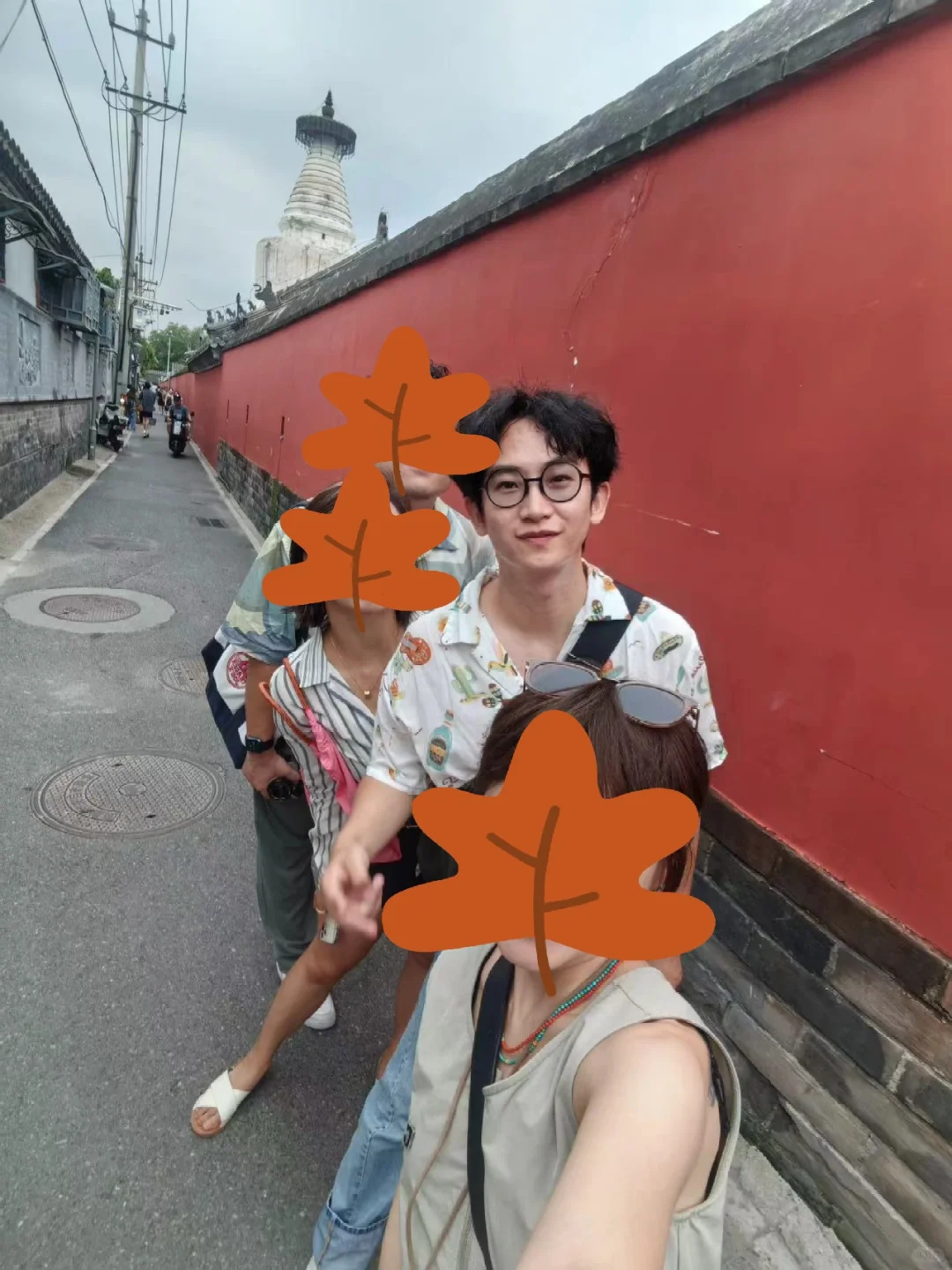 我国内的高学历朋友们一半卷生卷死一半躺平