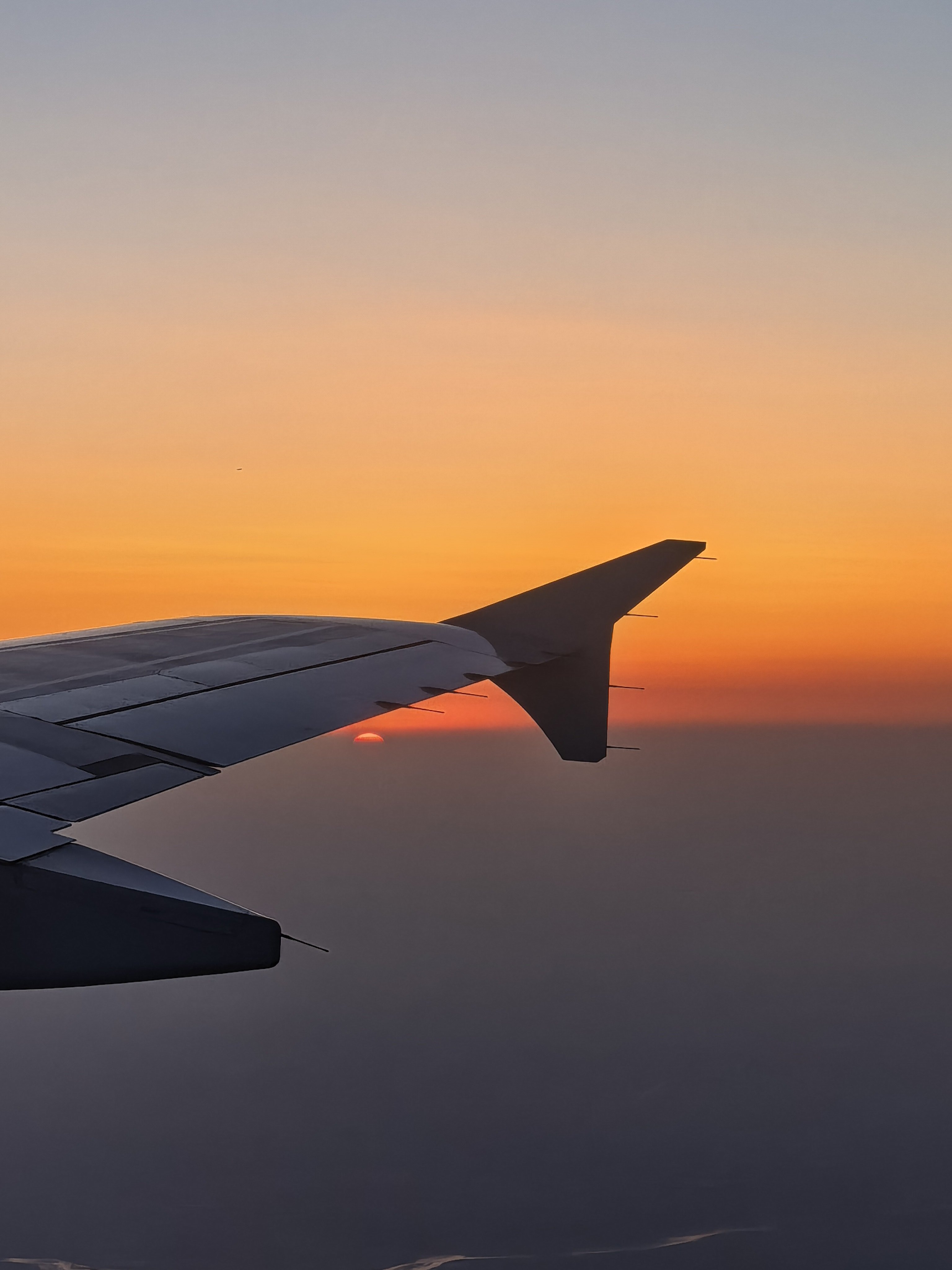 能不能出一个技术，可以消除玻璃上的污垢呢华为