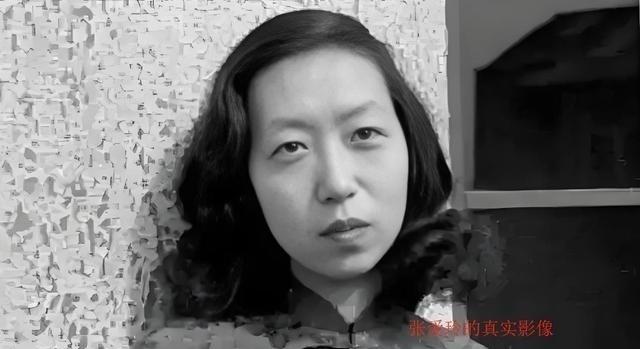 1938年，张爱玲的父亲张志沂趁着妻子不在，偷偷拿着针管，溜进了18岁张爱玲的房