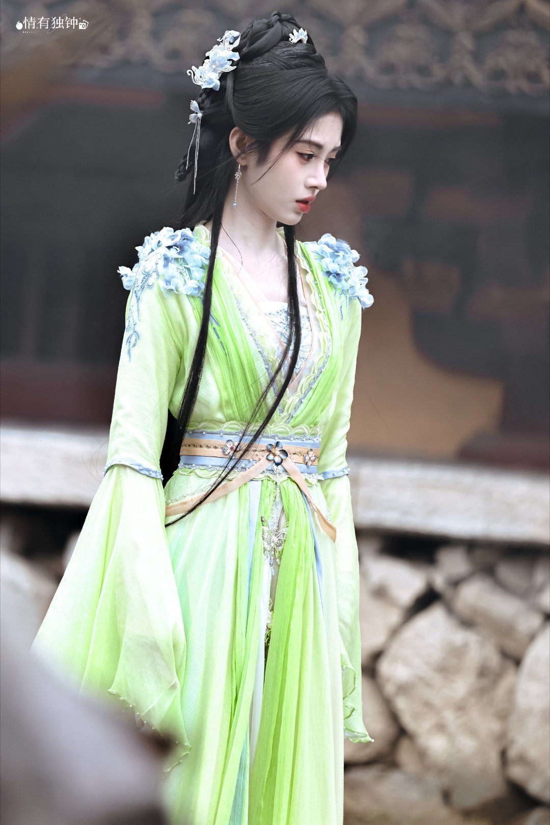 jjy🍊鞠婧祎阿黛 jjy🍊鞠婧祎 ☆*:.幸福像是隐藏在电影里面的彩蛋☆*