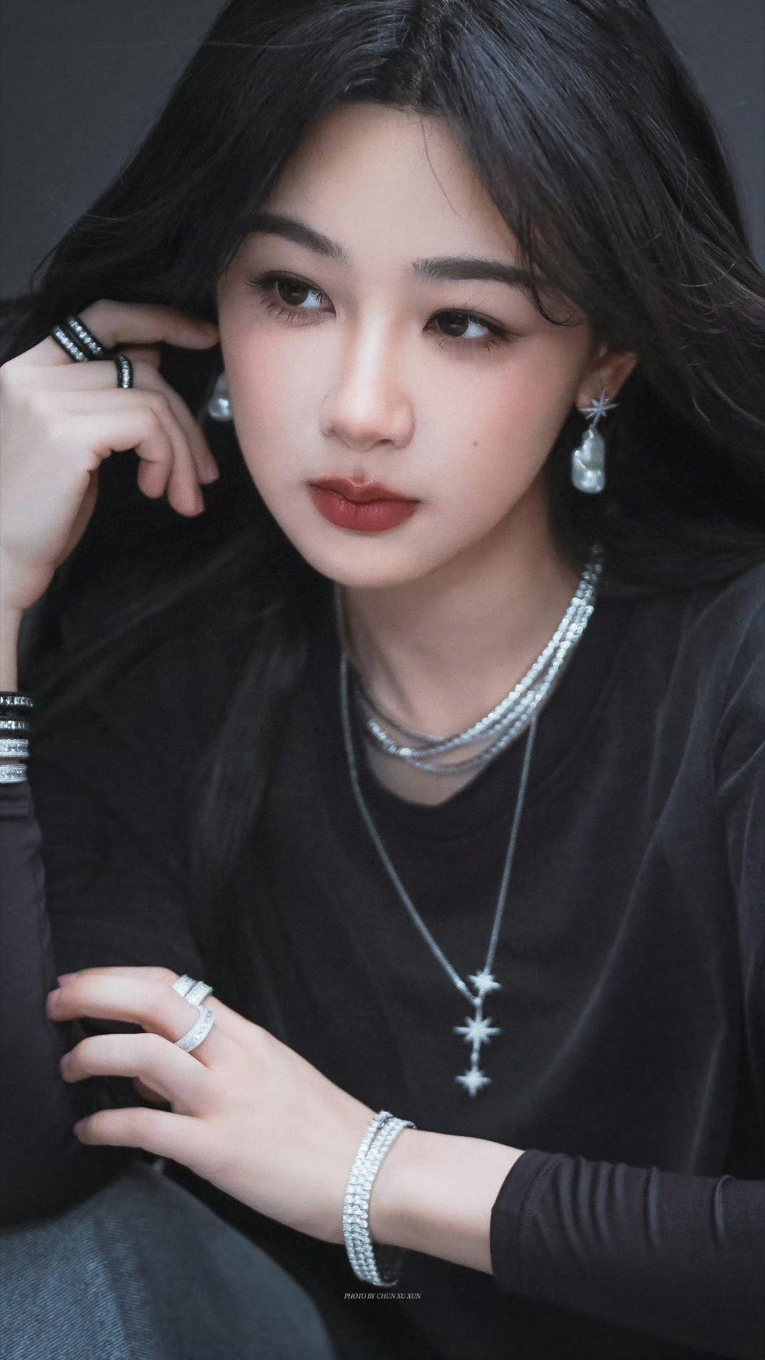 杨紫杨紫家业 yz杨紫李祯 如果撑伞没诚意，那我淋雨爱你𝙄𝙛 𝙩𝙝𝙚 