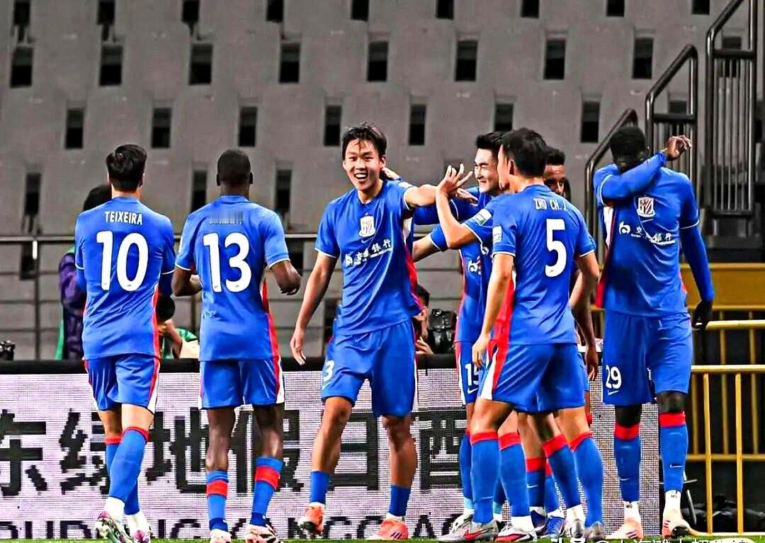 申花不扣分就是中超榜首水平，这赛季确实太可惜了！
 

成都蓉城6轮拿16分稳坐