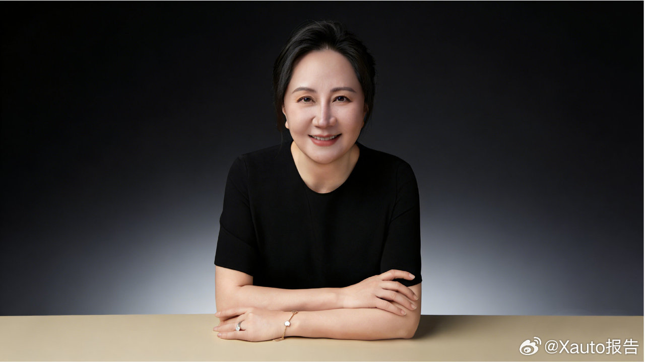 华为2025财报彰显研发为矛华为2025年营收8809亿元、净利润680亿元，经