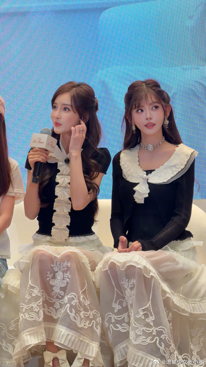 Angelababy韩安冉合照Angelababy韩安冉同框Angelababy