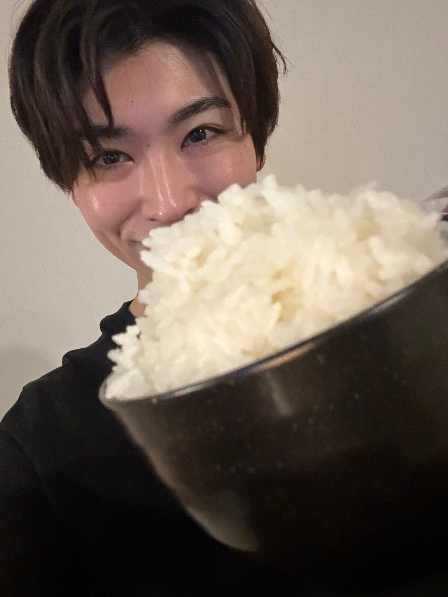 增子敦贵ここ最近で「何の自撮り？選手権」優勝はこれです🍚あざとくてすみません?