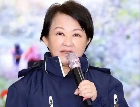 卢秀燕结束美国访问之行返台后，这几天蓝营国民党内部出现了很大的变化，蓝营的很多立