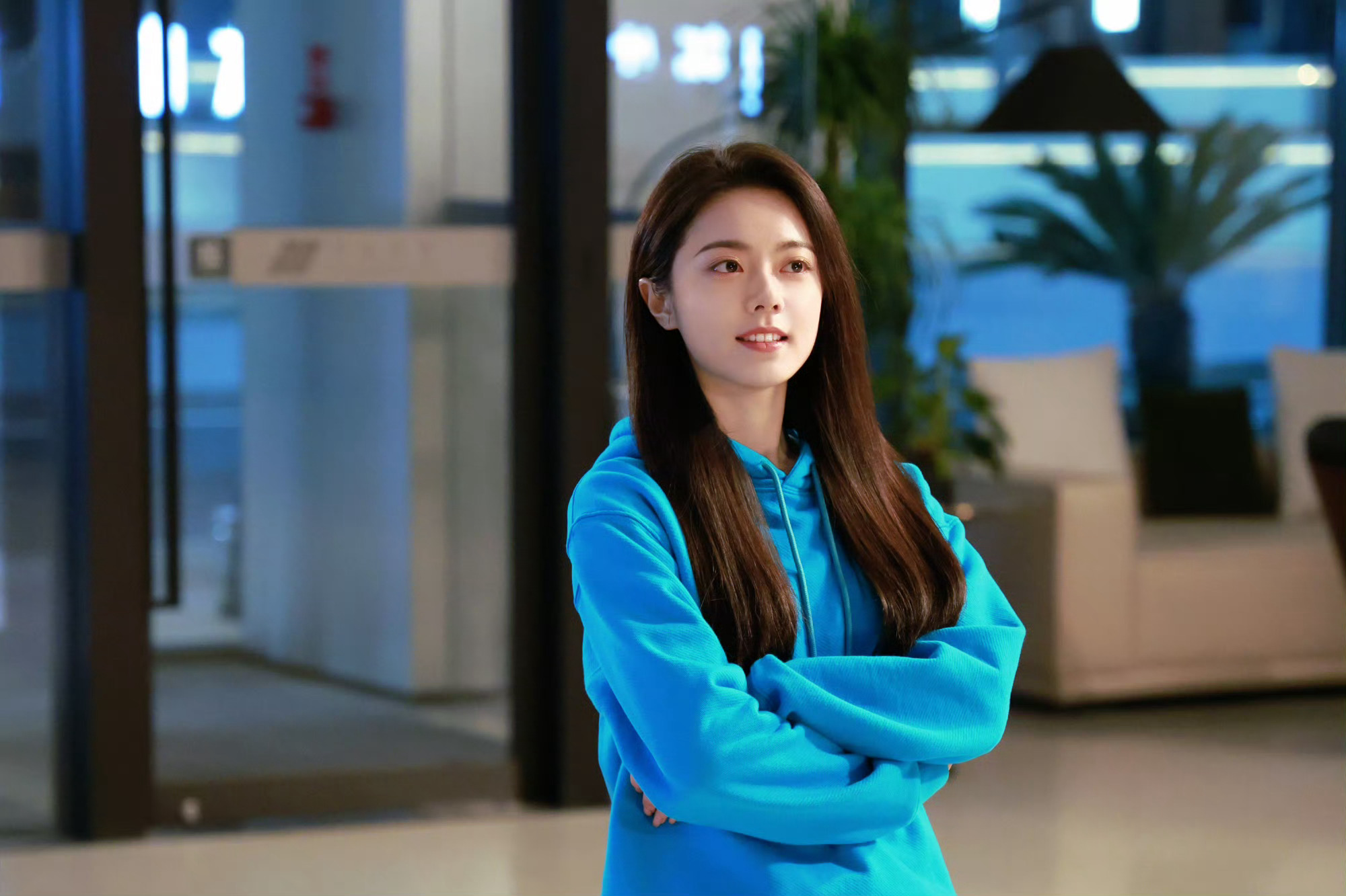 啊啊啊啊聂曦光好漂亮啊啊！！多发！！好好宣传！！！保护我方赵今麦！保护我方聂曦光