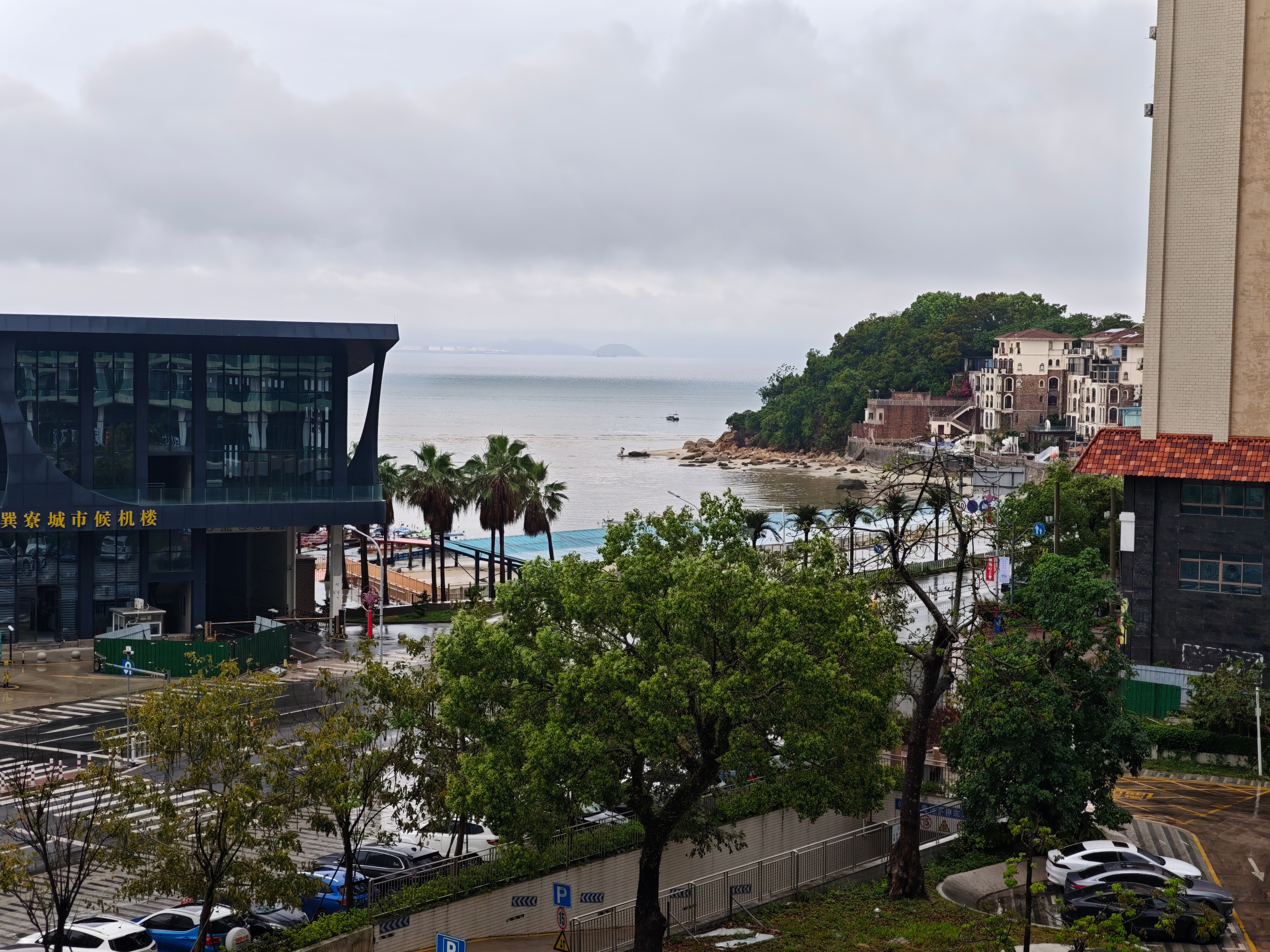 我也于清明节和家人出门在广东IP旅游了，是不是已经提前20年达到了40岁成功男士