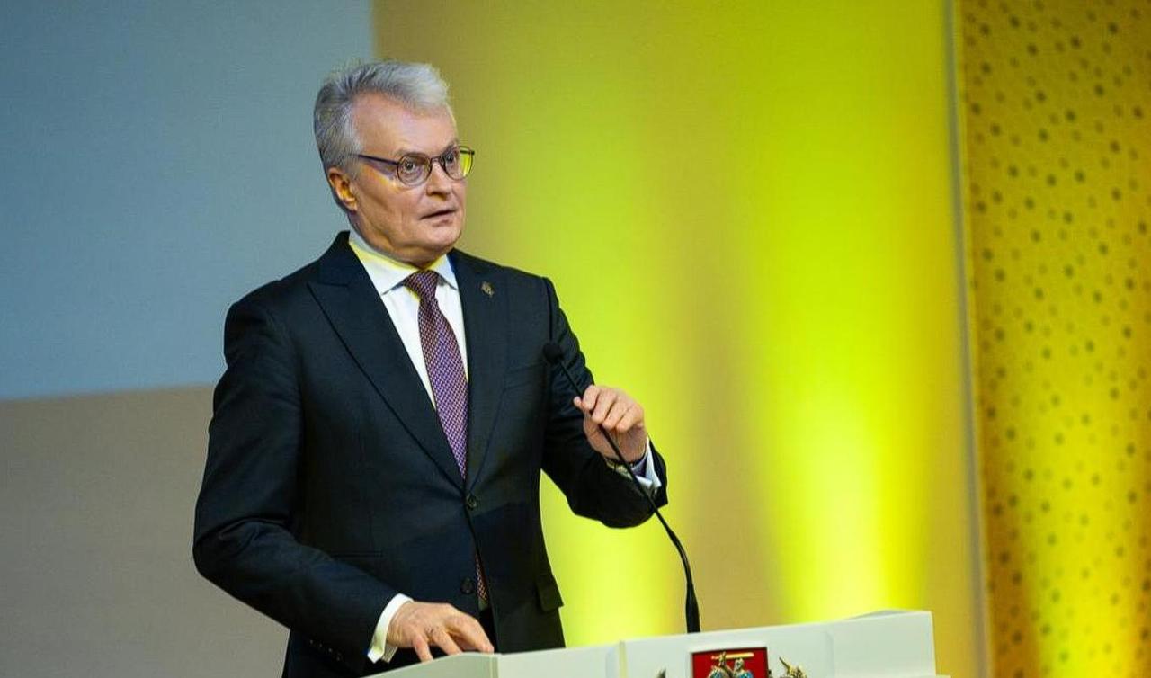 立陶宛终于扛不住了！那个曾经叫嚣着要跟中国硬刚到底的波罗的海小国，如今总理亲自出