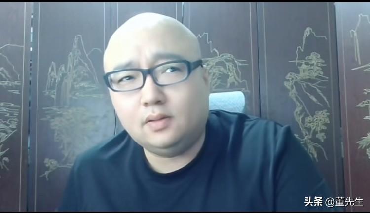 郭德纲稍微有点风吹草动，
第一个出来造谣抹黑的，必定是“秃码驴”！

近日，德云