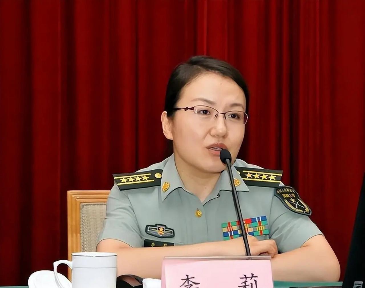 从被怀疑有"内鬼"到真相震惊全球：一个中国女军事专家如何用公开数据精准推演美军航