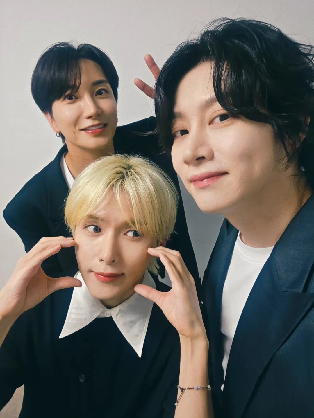 83z&灵九