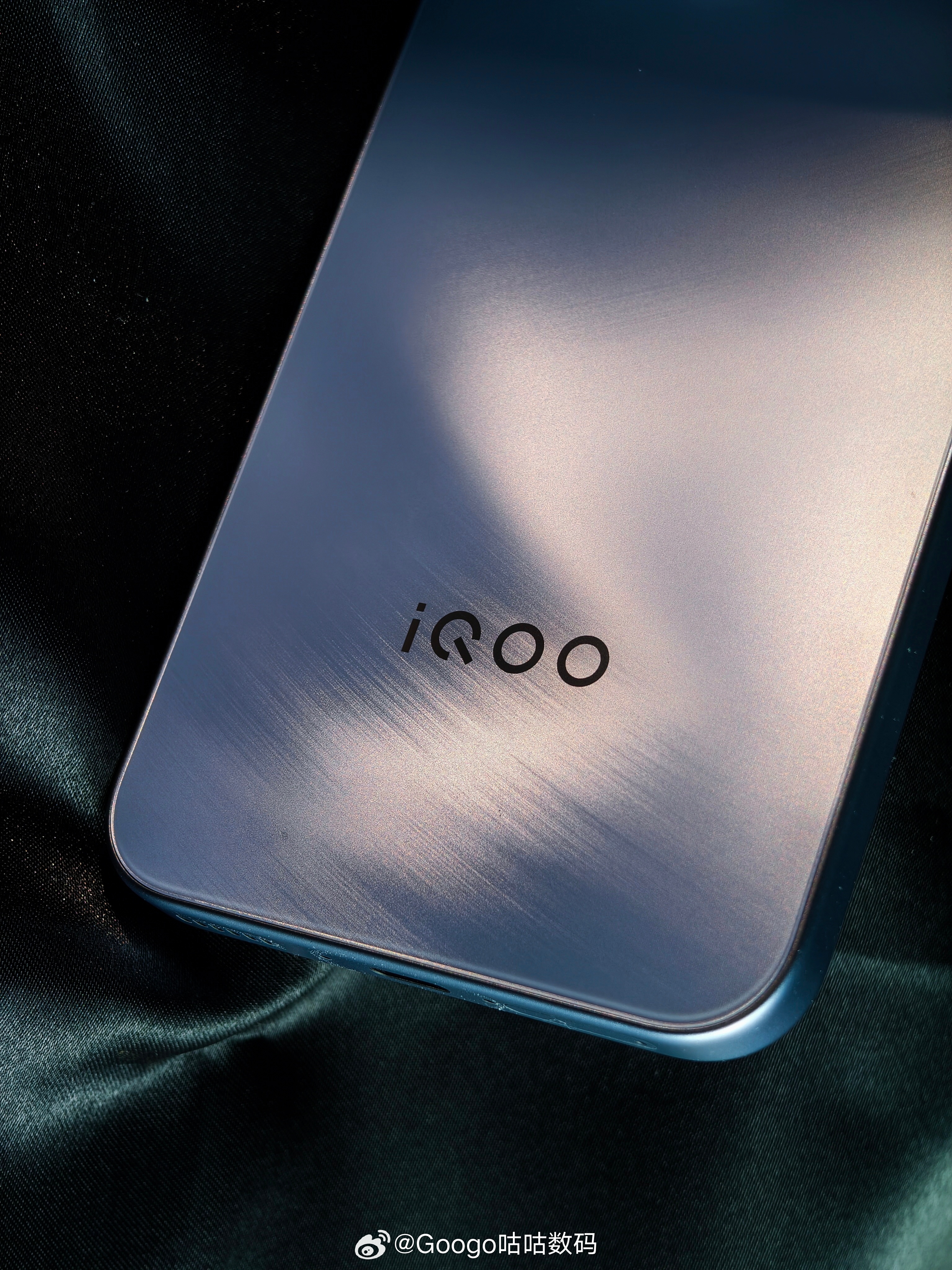 iqooiqoo z11 iQOO Z11用了几天，表现挺不错的。165Hz护眼