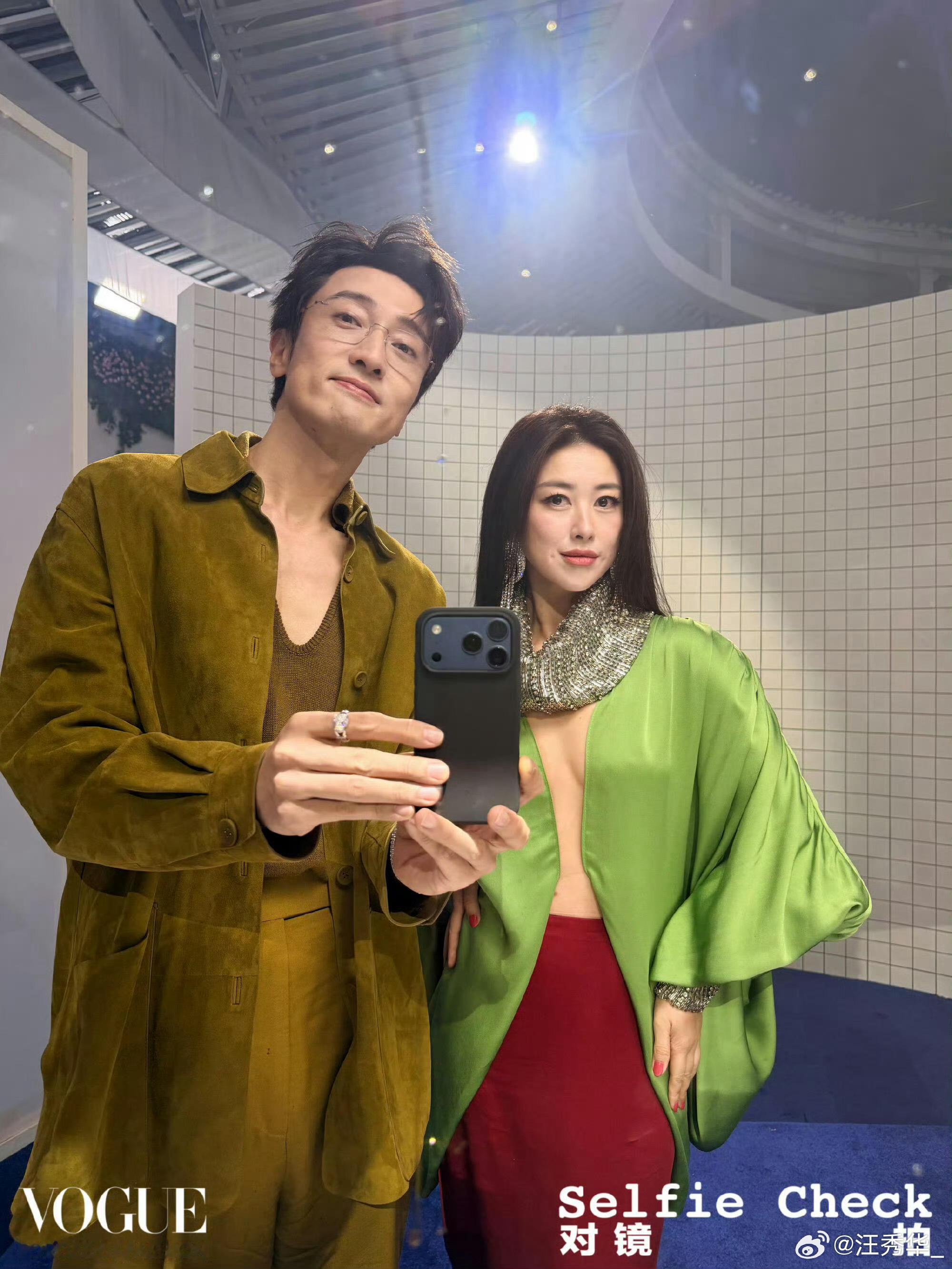 VOGUE厕所 好紧绷的松弛男明星红毯 无聊松弛感这东西，一旦成了KPI，就只剩
