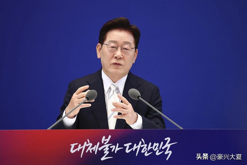 6月8日日本记者问：李在明！
韩国为什么还是不愿意与日本签订ACSA（日韩物资劳