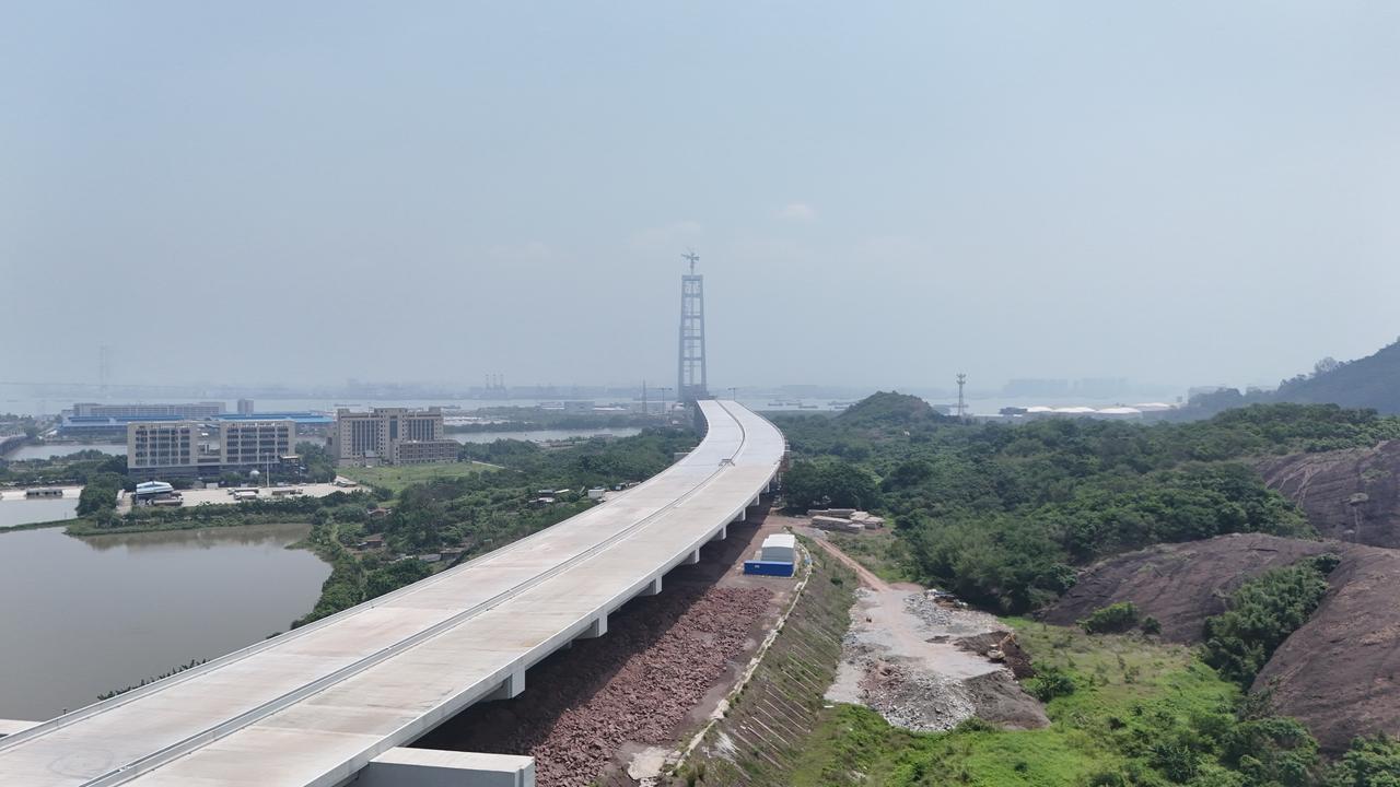 实拍狮子洋双层跨海通道太震撼