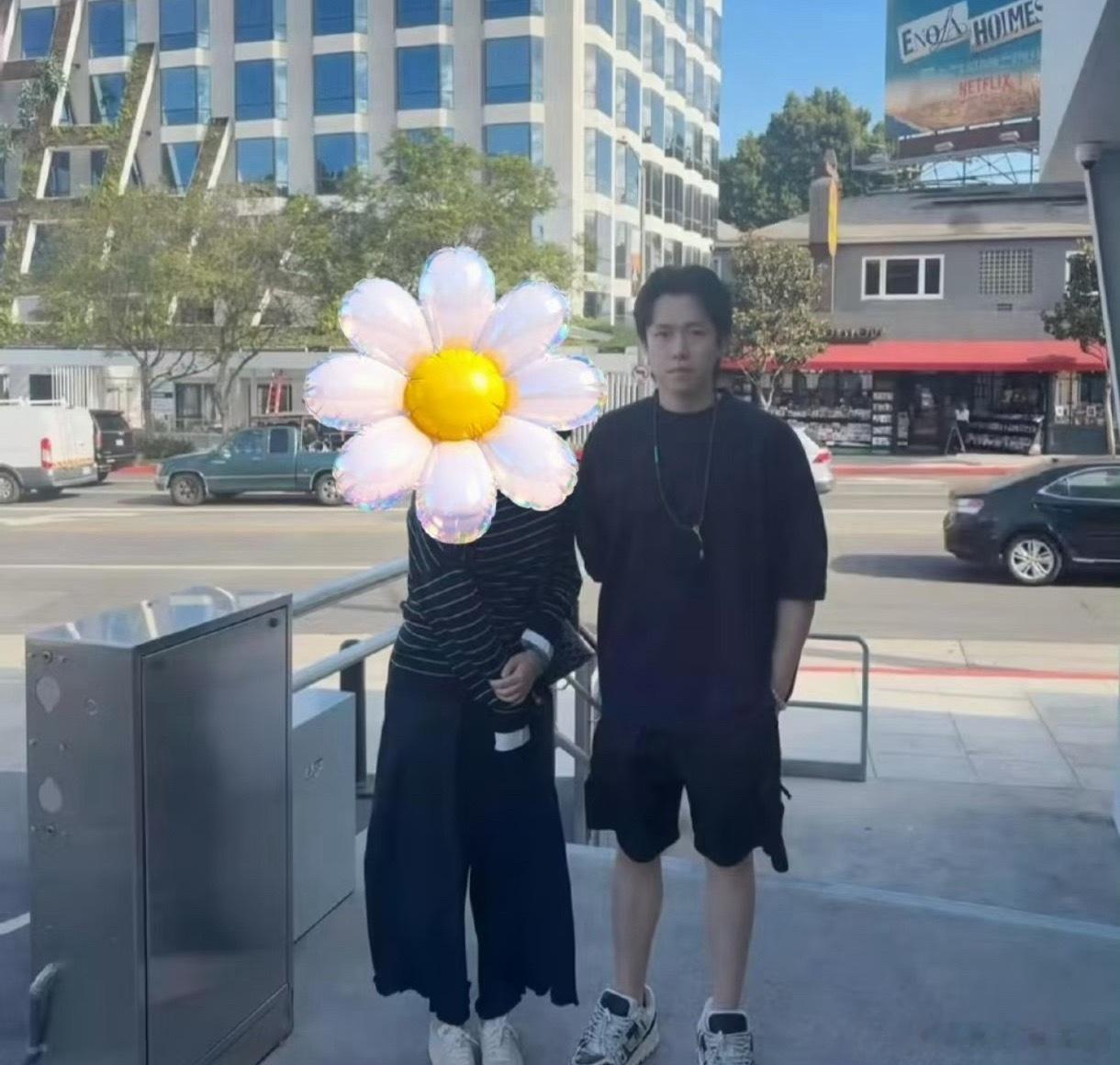 青春男大