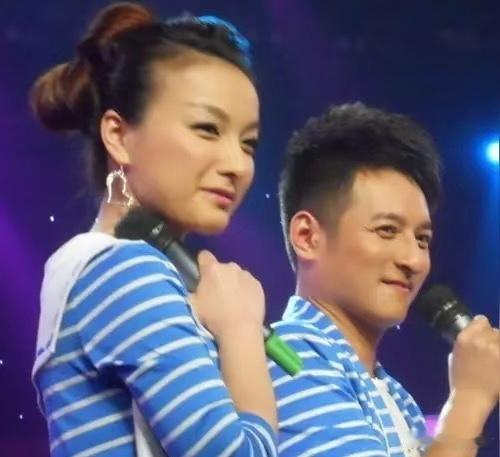 何炅直言受不了吴昕维嘉演恋人吴昕维嘉同脸不同命 毕竟长得这么的像，而且又这么的熟