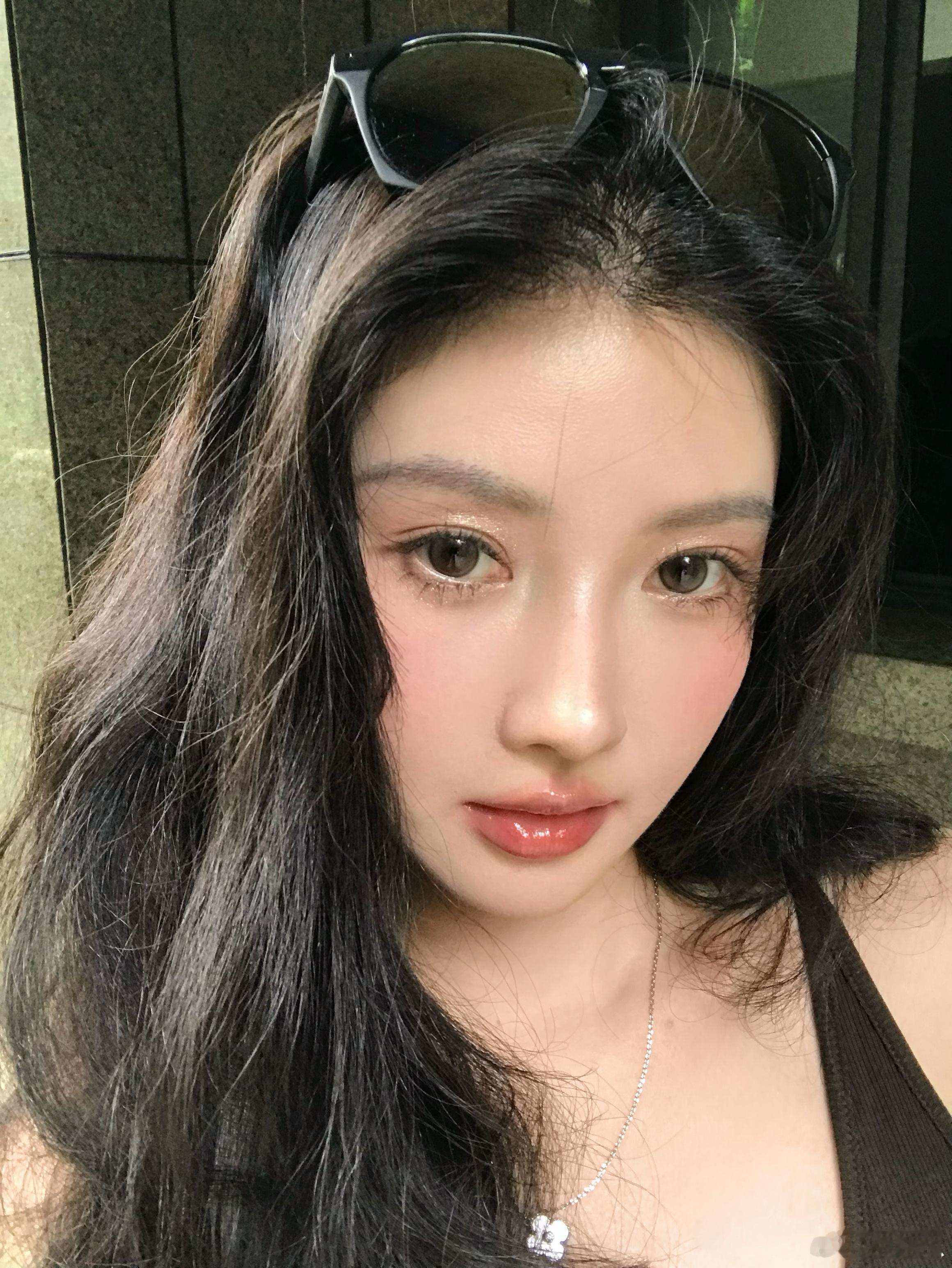再欣赏下拉拜诗 缪斯童话