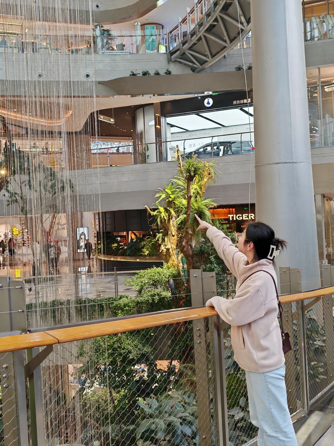 重庆真的别太离谱😱……果然是大城市啊!