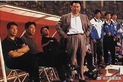 世界杯开幕式董路分析中国足球进不了世界杯原因中国足球为什么进不了世界杯 ？搞足球