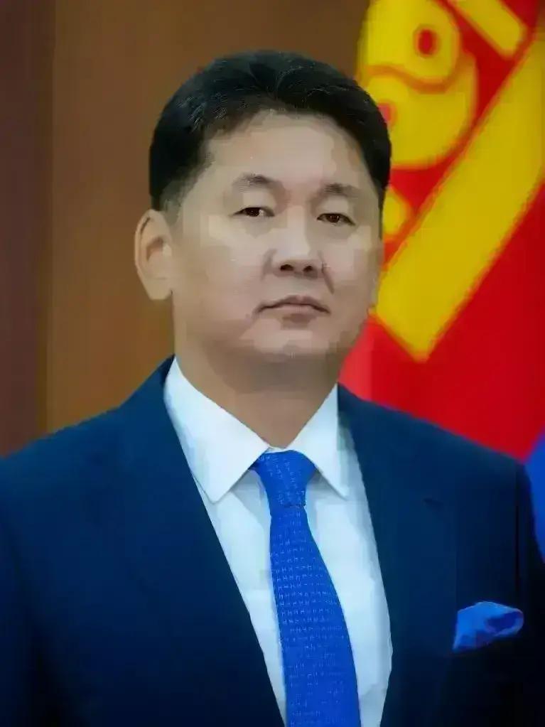前脚蒙古国邀请日本天皇访问祭拜死在蒙古国的关东军，后脚蒙古国国防部长巴特鲁特和韩
