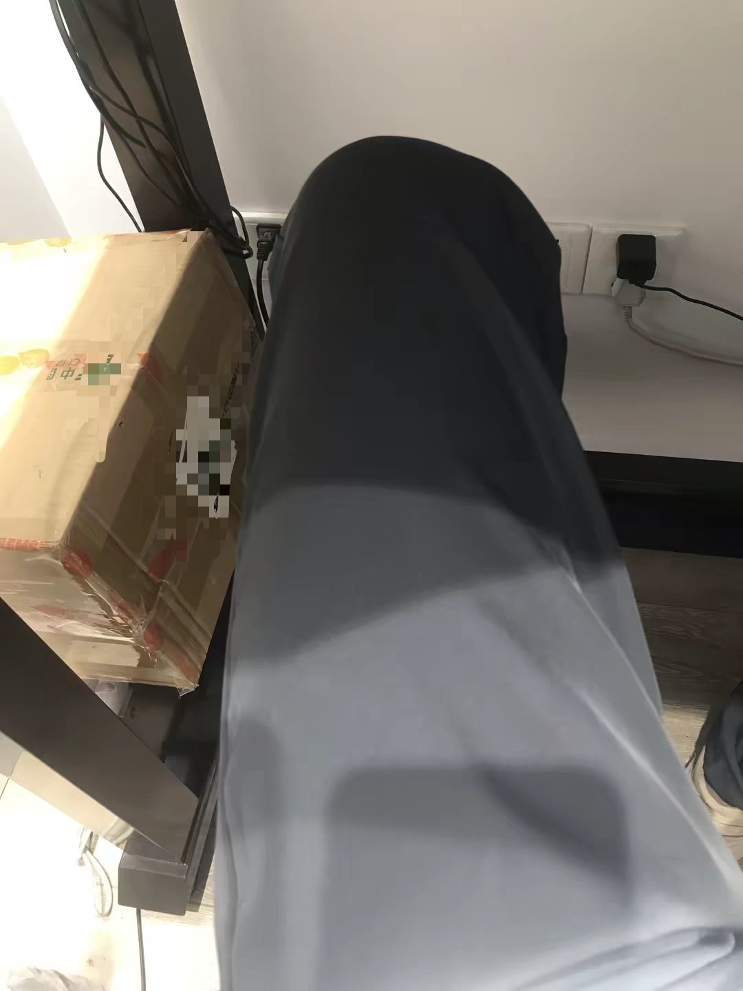 不要穿灰色裤子去健身房wbxl刚好穿了灰色 还好有空调不至于出汗