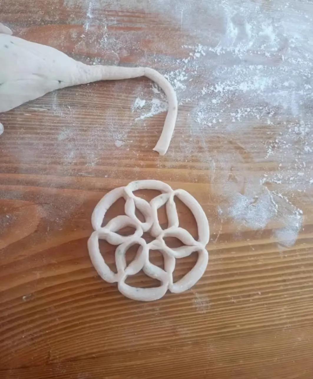 你们家乡叫什么？反正我们叫糖丸！晒出老家的美食 家乡的人和美食 家乡去特色美食 