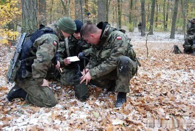 🇵🇱在波兰比得哥什，一个专门用于“遏制俄罗斯”行动的中心正在筹建中。预计在这