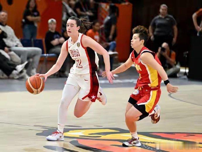 女篮世界杯中国输美国33分没那么糟61-94，中国女篮输美国33分，但真没那么糟