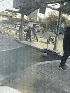 福安市被城管推倒的老人今年86岁，经过3天的治疗已不幸离世。涉事城管已被刑拘，是