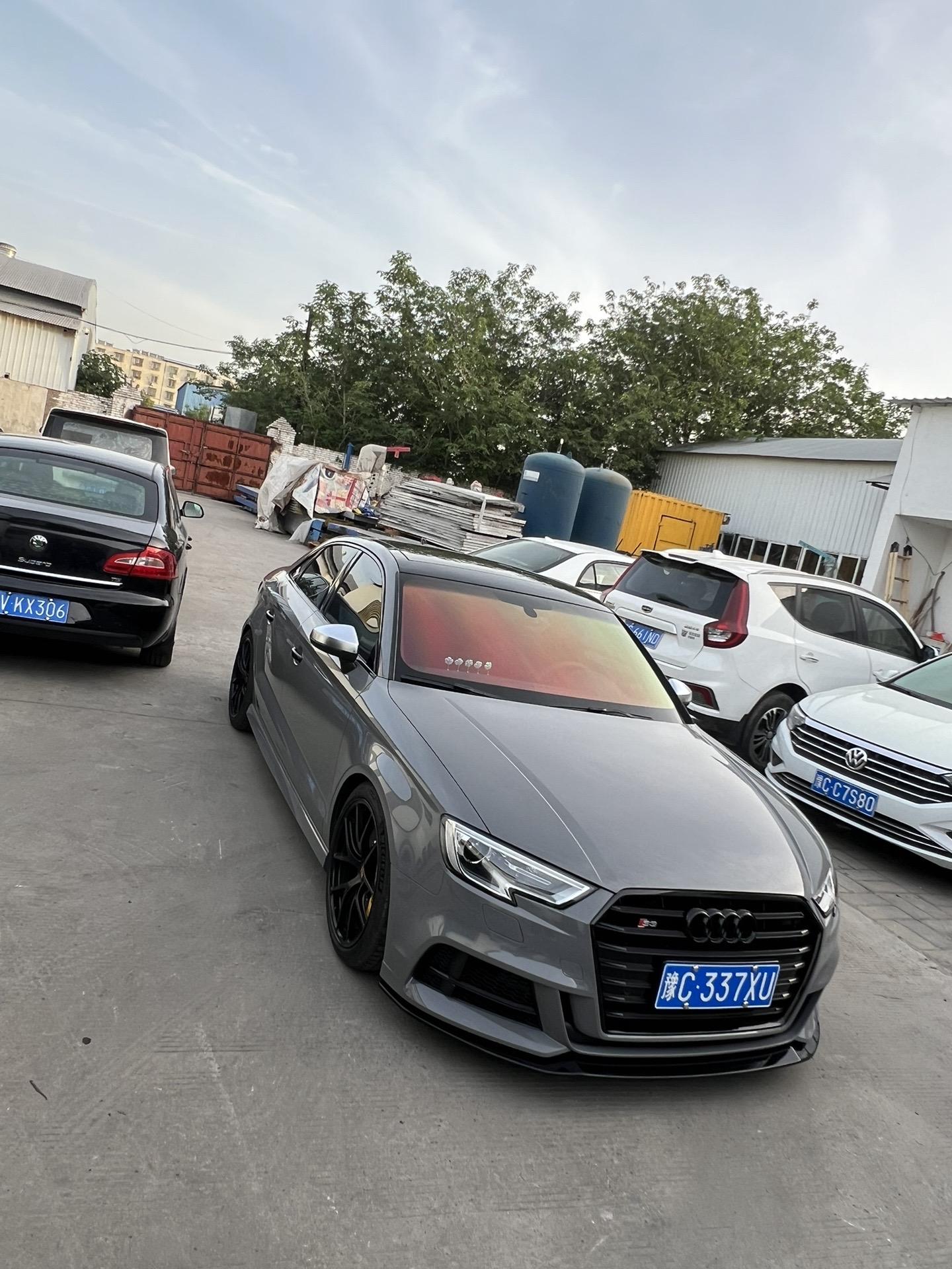 你们今天叫我大哥 以后路上有崩你的电车就叫我