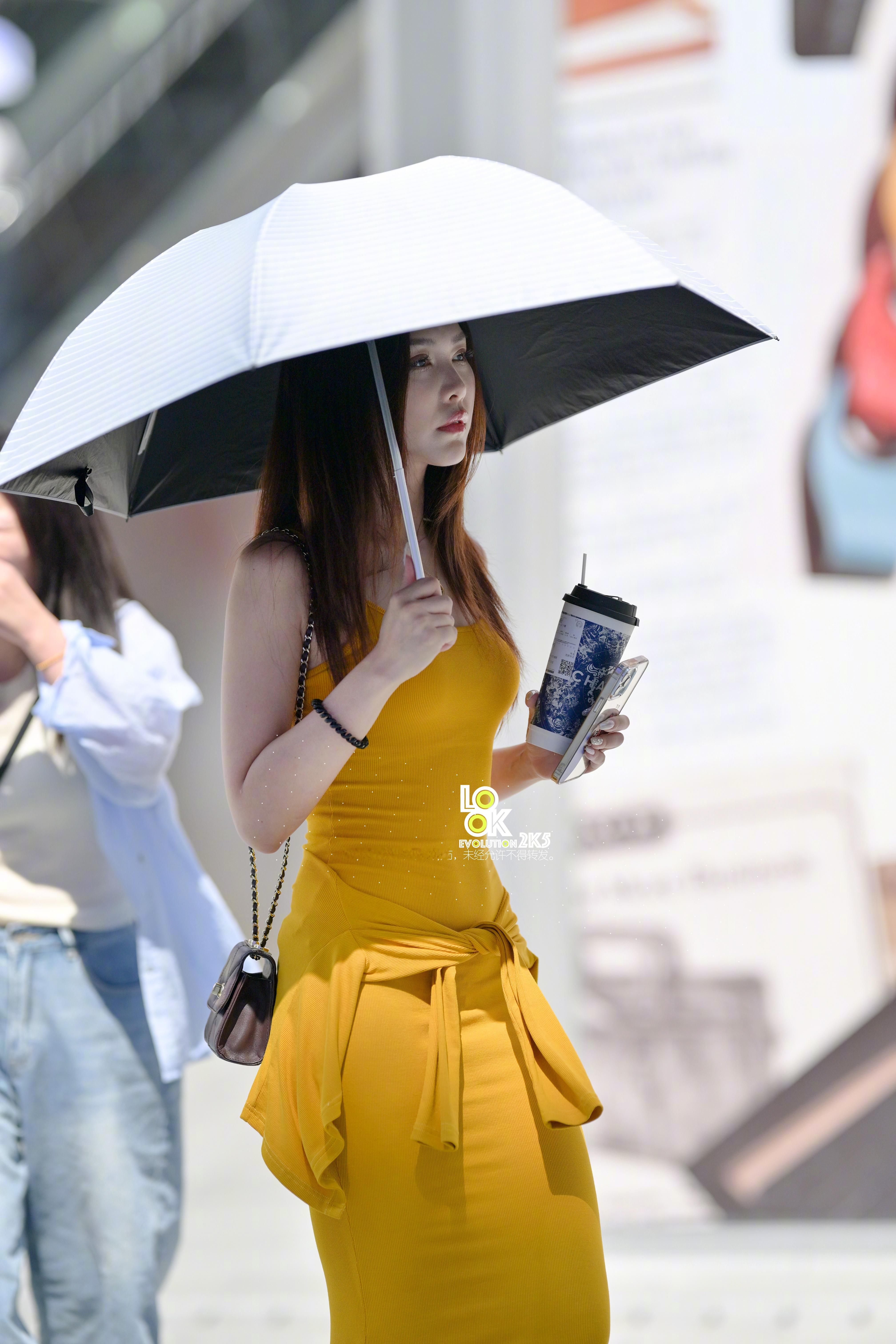半身特写来一个 ​​​