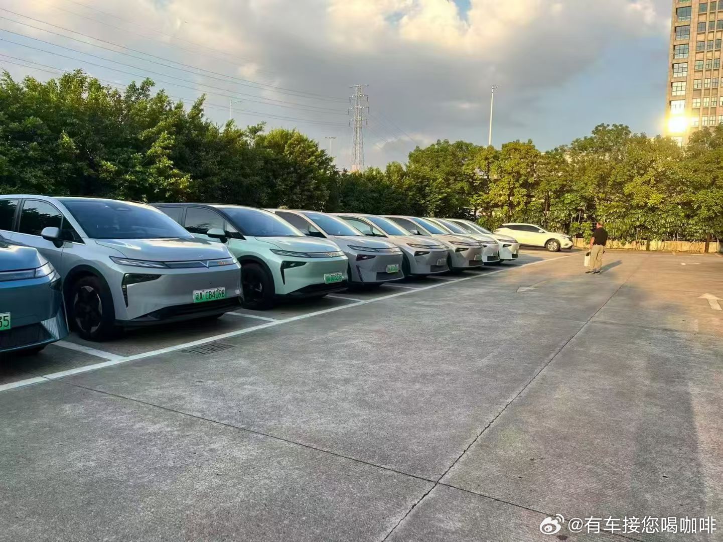 滚烫十五年辰意满家宴2025年9月13日，启辰十五周年保客家宴广州万江站圆满落幕