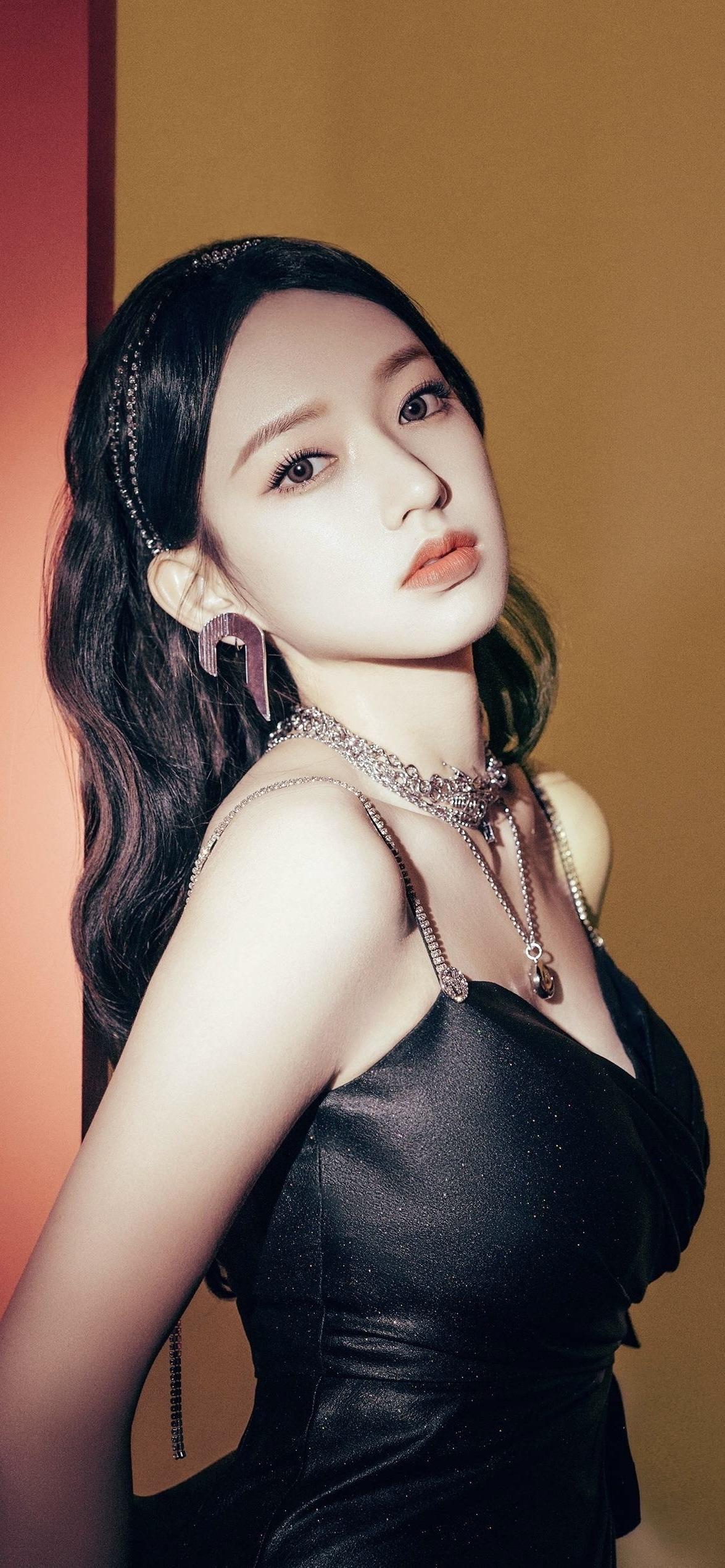 美女壁纸-第5806期-程潇