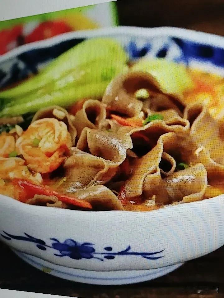 减脂期也能吃的面食，酸辣开胃热量低，专治夏天没食欲，赶紧试试吧。
