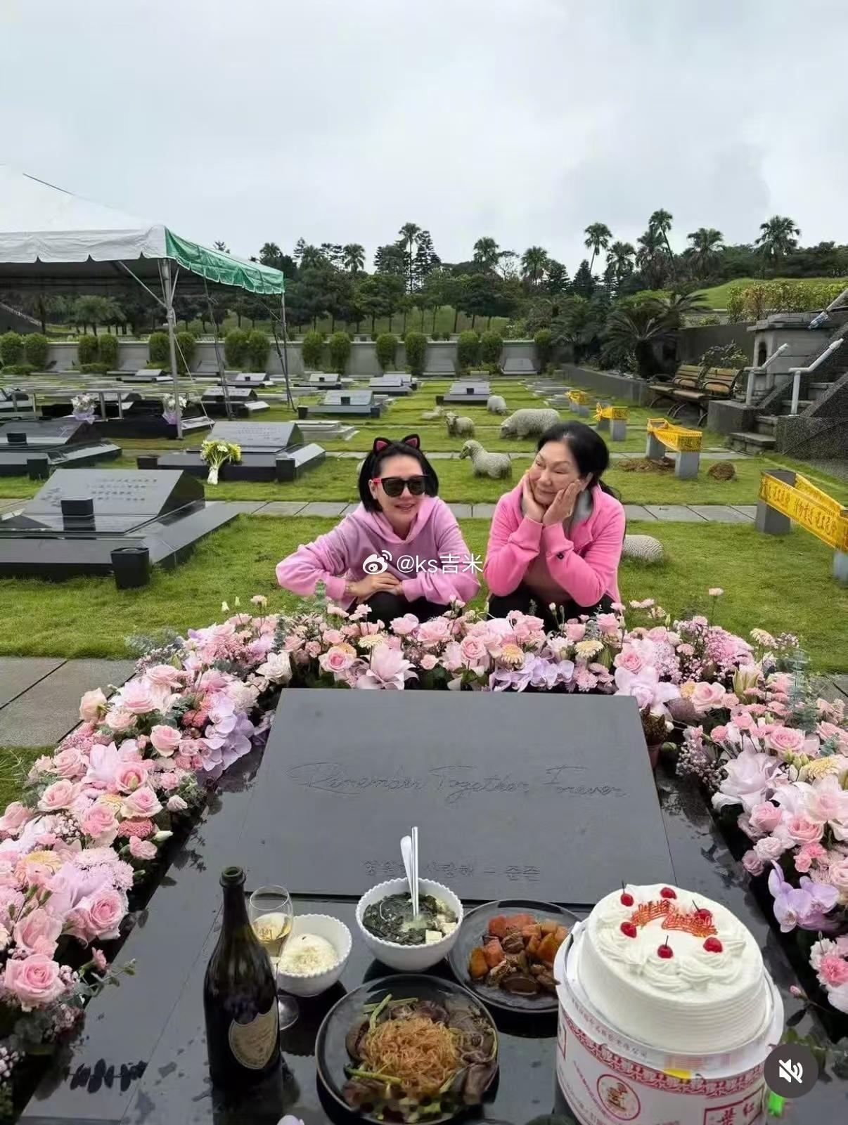 小S与S妈具俊晔去墓地为大S庆冥诞 10月6日是大S的冥诞，小S在社交平台分享照