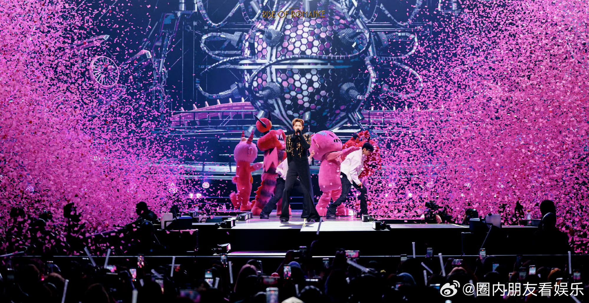 汪苏泷明日世界汪苏泷新专辑明日世界 世界毁灭也能因爱重生，新专概念充满力量，汪苏