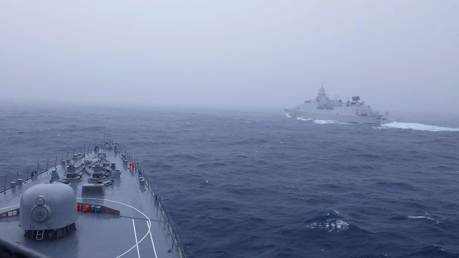 之前非法侵闯中国西沙群岛的荷兰海军“德鲁伊特”号护卫舰去日本与日本海自（JMSD