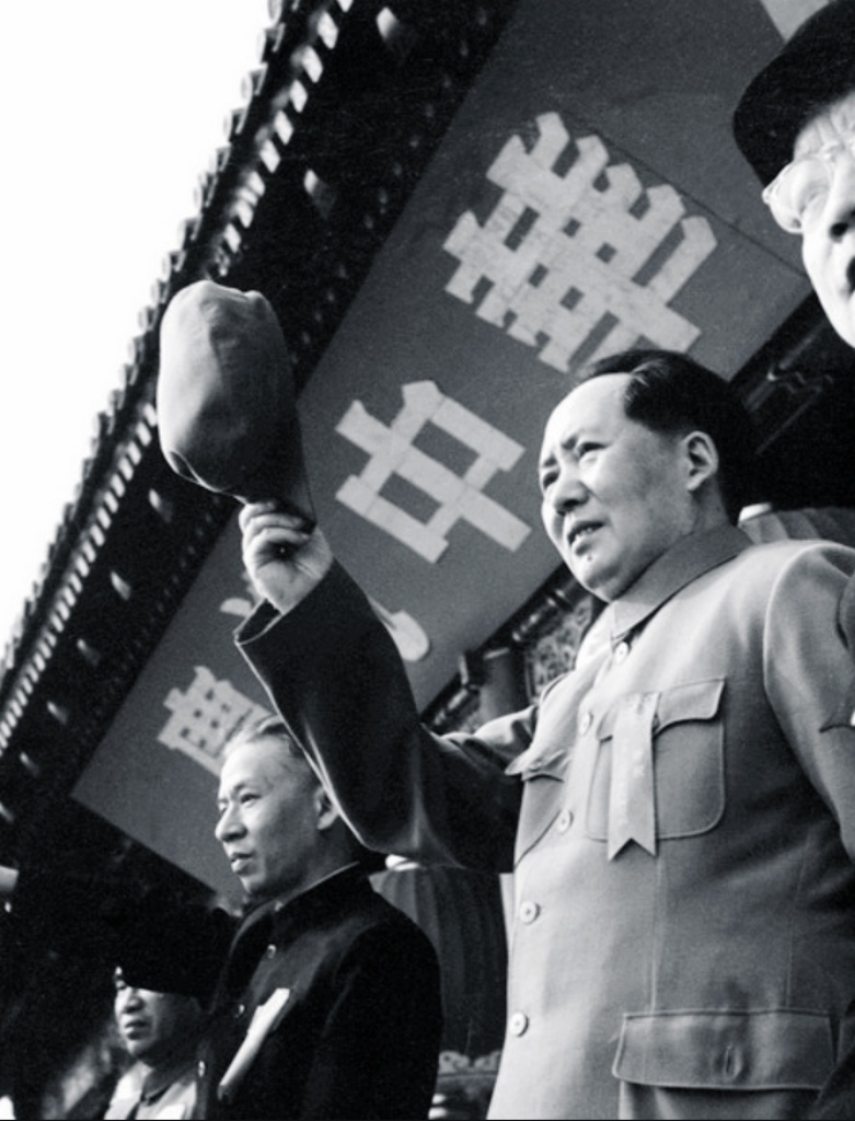 毛主席晚年最根本的焦虑，就是防止资本主义复辟，警惕“新贵”出现！他反复思考：革命