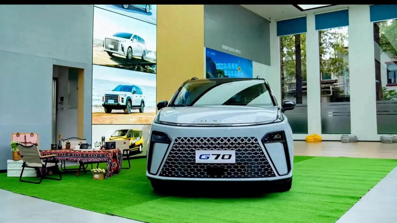 【上汽大通MAXUS G70即将于广州车展上市】
上汽大通官方宣布旗下全新中型M