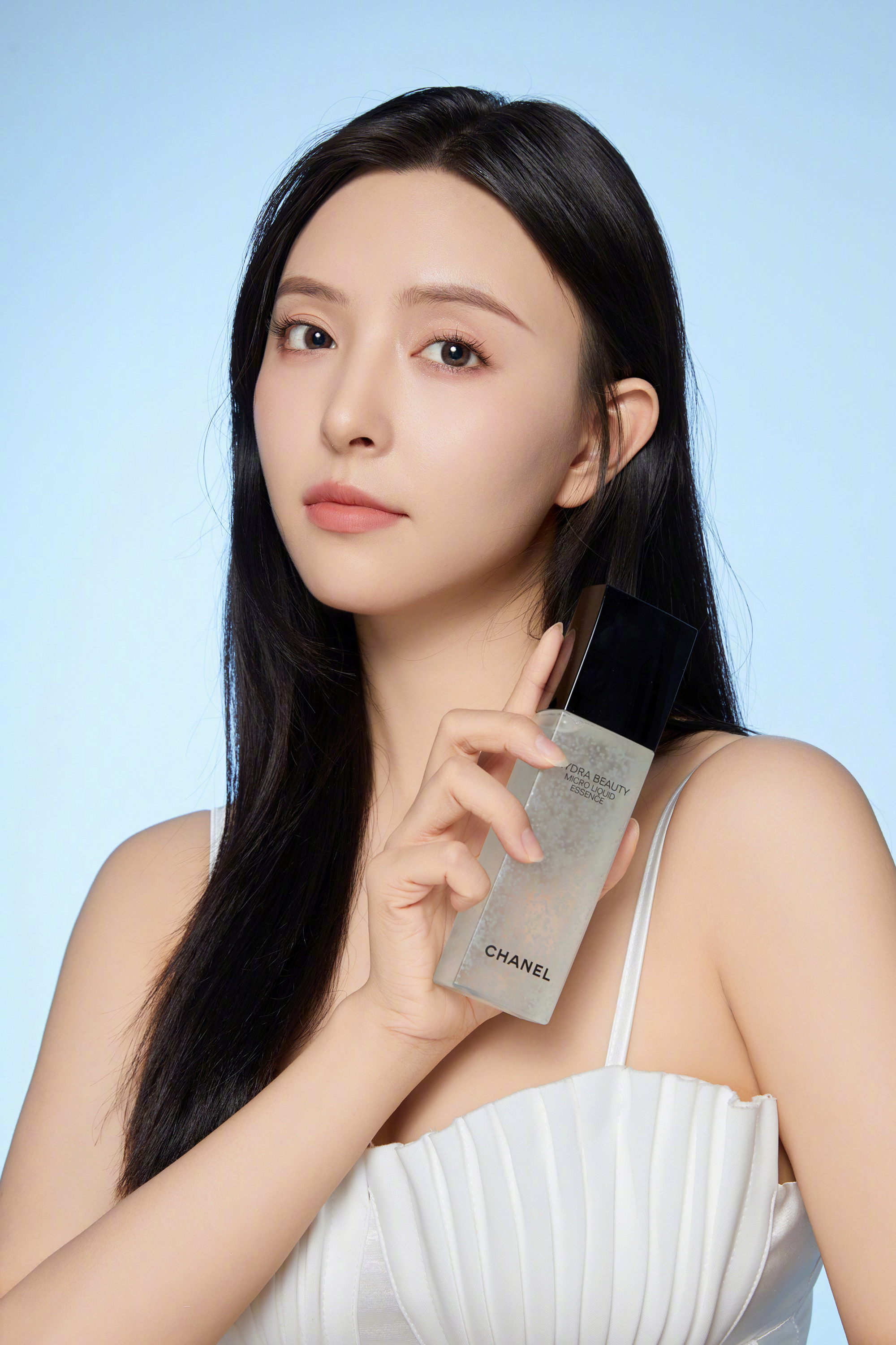 𝑴𝒐𝒍𝒚‘𝒔 𝒔𝒉𝒂𝒓𝒊𝒏𝒈｜#护肤分享# 初见，我被香