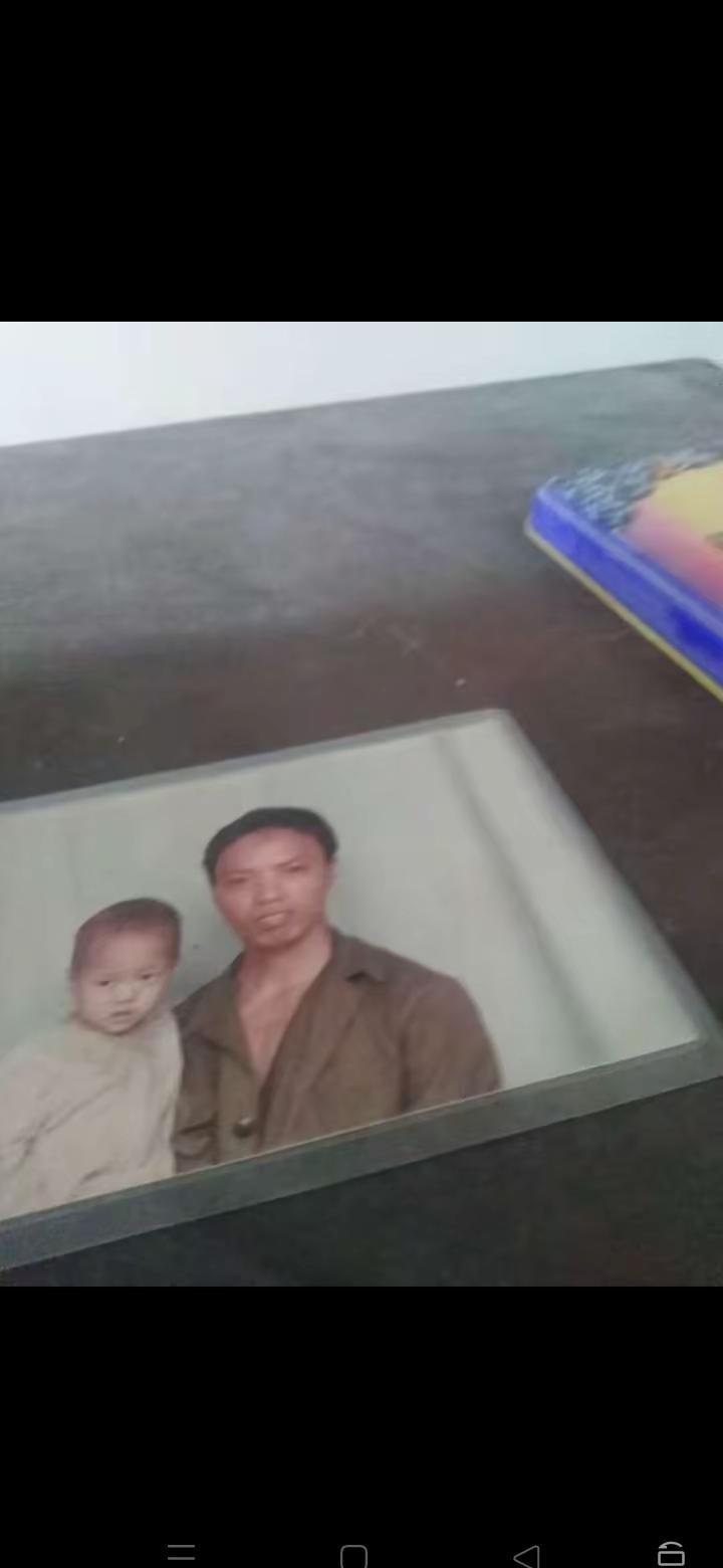 寻找刘发明，1992年出生，1996年父亲带去福建省晋江市滋灶镇被坏人带走，父亲