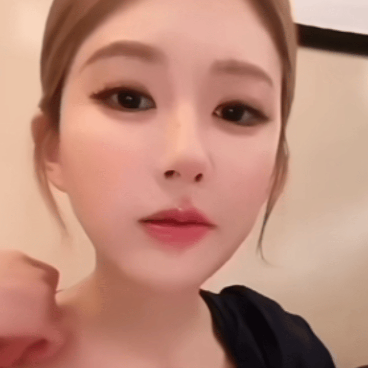 哼 