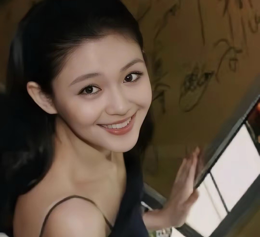 大S真的好美突然刷到大S，我太吃她的颜了，就是我小时候的女神，老了也美，怀念一下